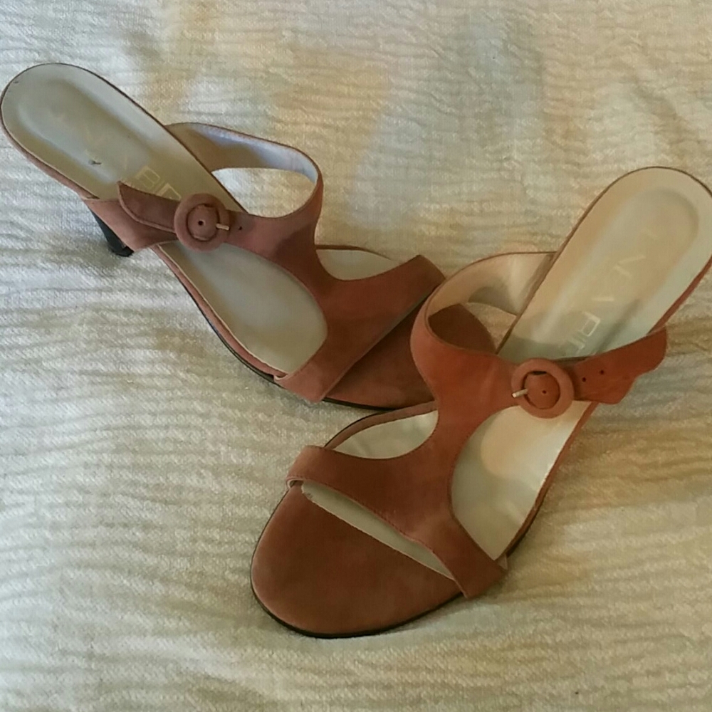 Linea soft suede shoes